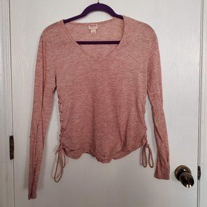 Long Sleeve with tied Sides